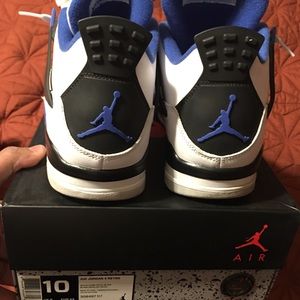 Air Jordan 4 Retros